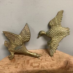 🟡 Vintage Pair of Solid Brass Ducks in flight - Wall Hang Ready - Patina